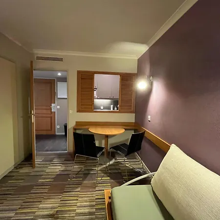 Dream Dwell Paris - Paris Expo Porte Versailles Beautiful With Balcony Apartment